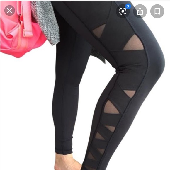 lululemon athletica Pants - Lululemon Black Rise and Flow Leggings